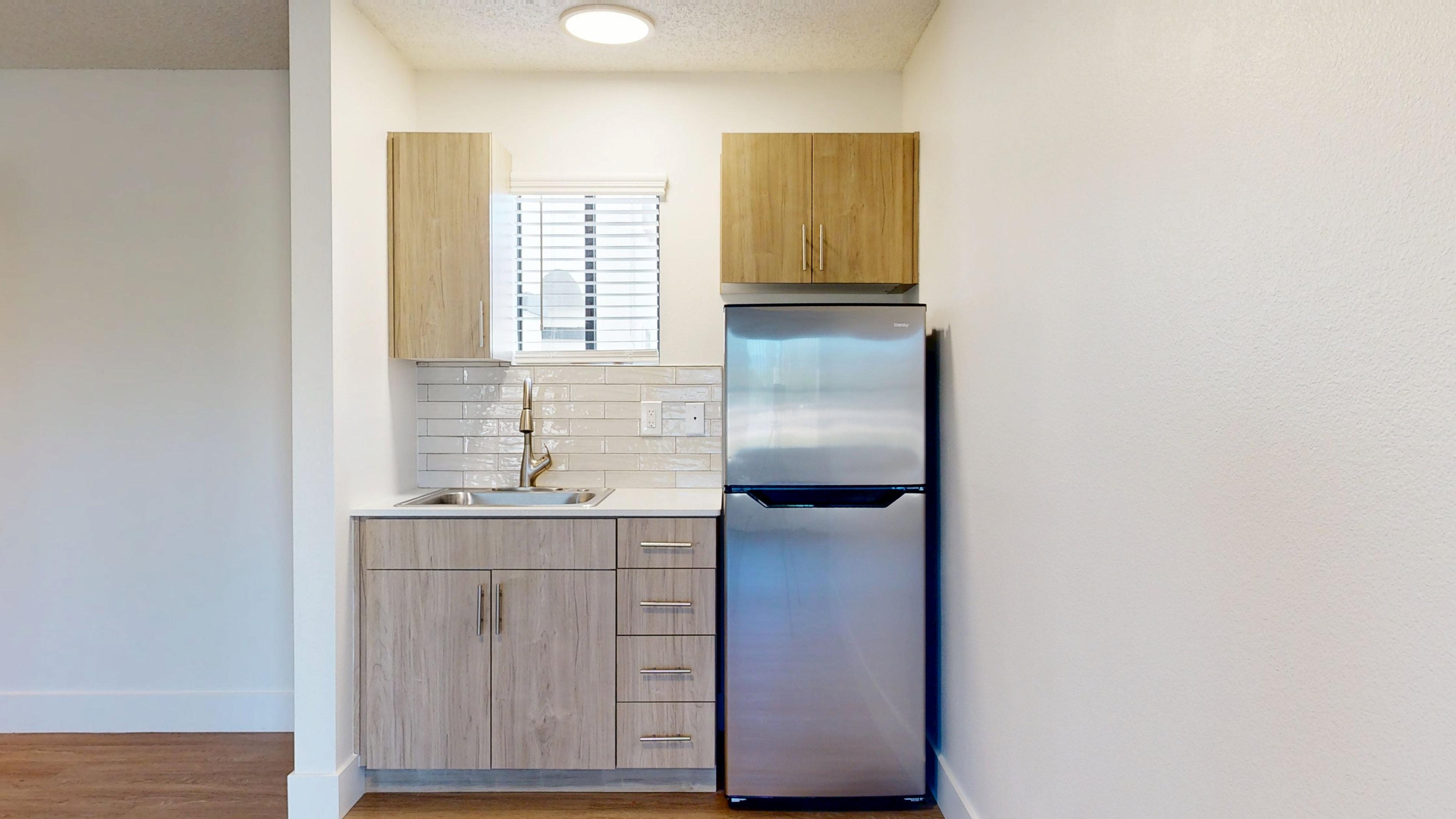 Senior-Living-The-Camelot-Two-Bedroom-Regent-890-sqft-10092025_134213